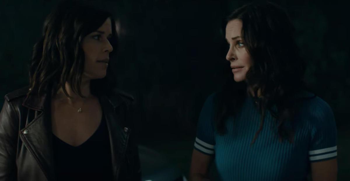 Neve Campbell y Courteney Cox / Scream