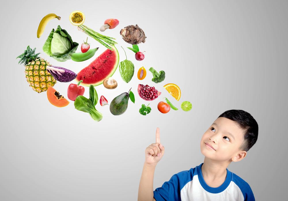 Alimentos y vitaminas para reforzar el sistema inmunológico de los niños