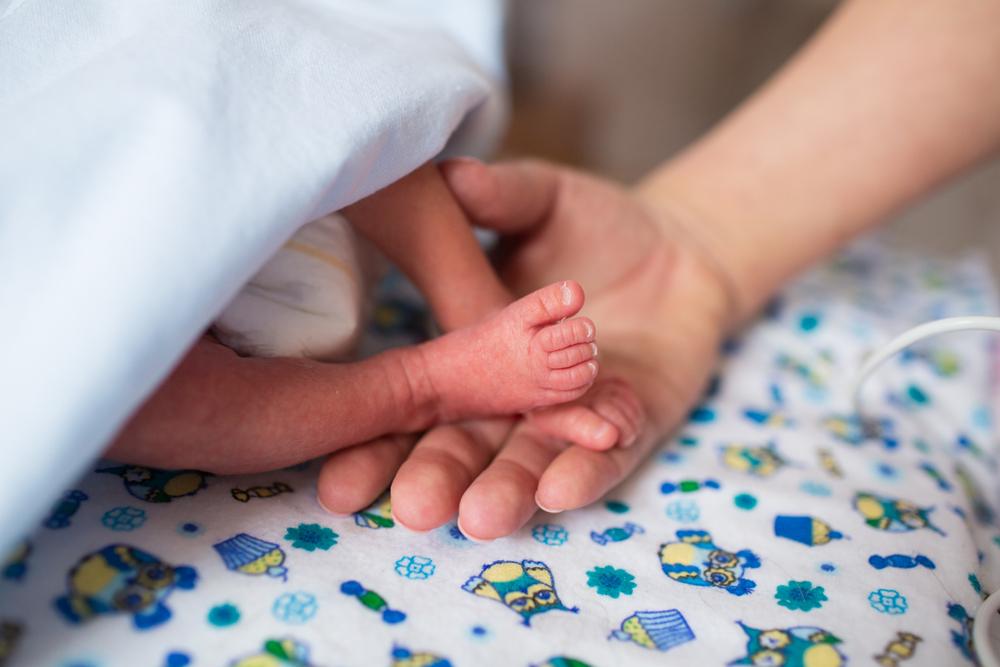 ¿Cuáles son los principales síntomas de un parto prematuro?