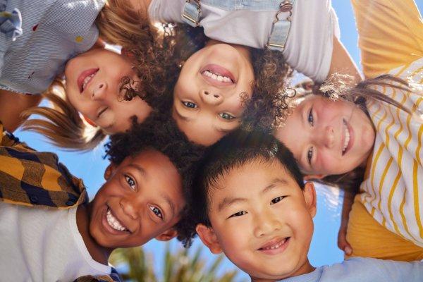 Por qué es importante ayudar: enseñando solidaridad a nuestros hijos desde pequeños