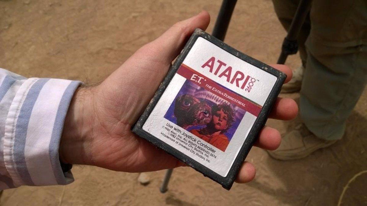 ET