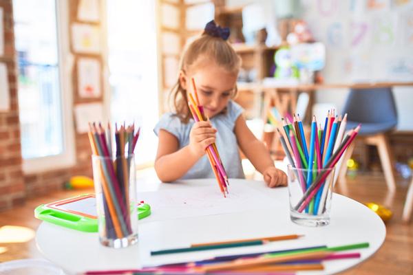 World Kids Coloring Day: La importancia del arte en le  desarroollo de los niños