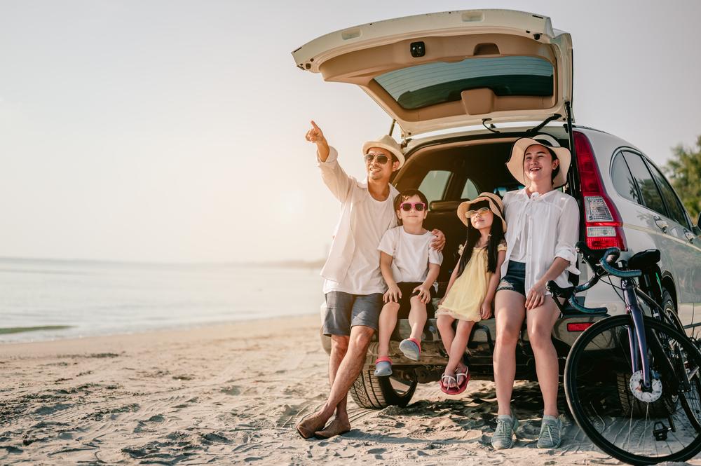 ¿Planeas viajar con tus pequeños en estas vacaciones? 5 consejos y actividades para disfrutar con total tranquilidad