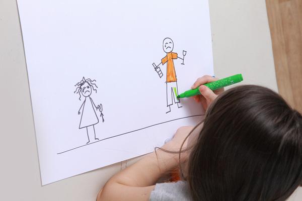 El dibujo como medio de expresión y bienestar para los niños