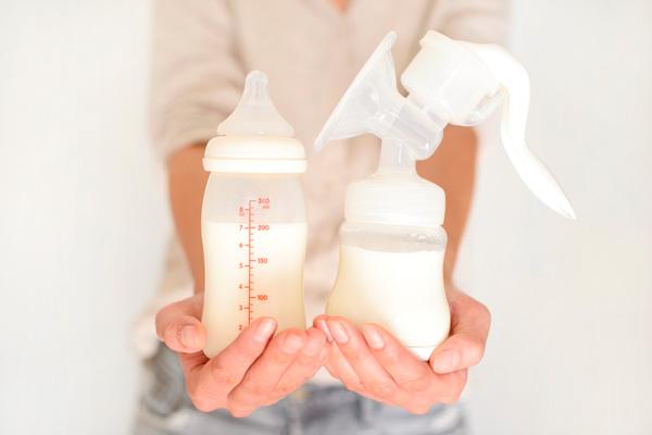 Medicamentos durante la lactancia ¿Es riesgoso tomarlos?