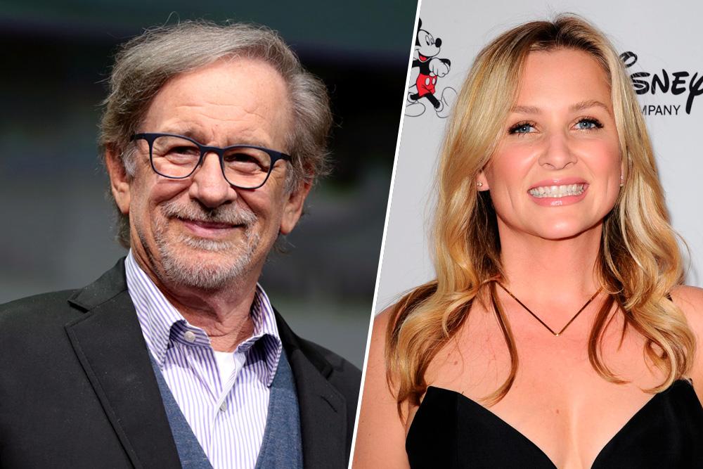 Steven Spielberg y Jessica Capshaw