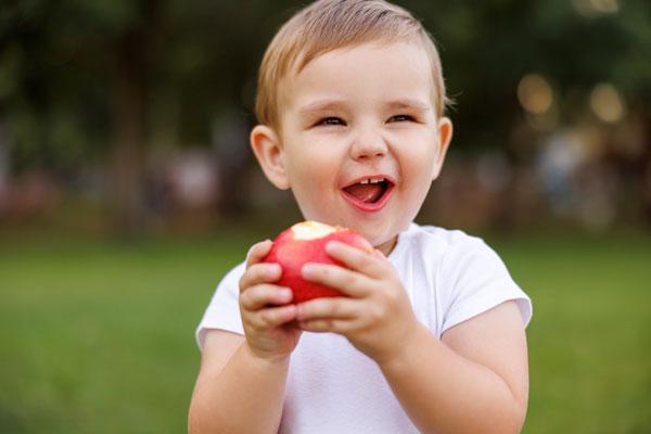 Las alergias primaverales más comunes en los niños: Causas, síntomas y cómo prevenirlas