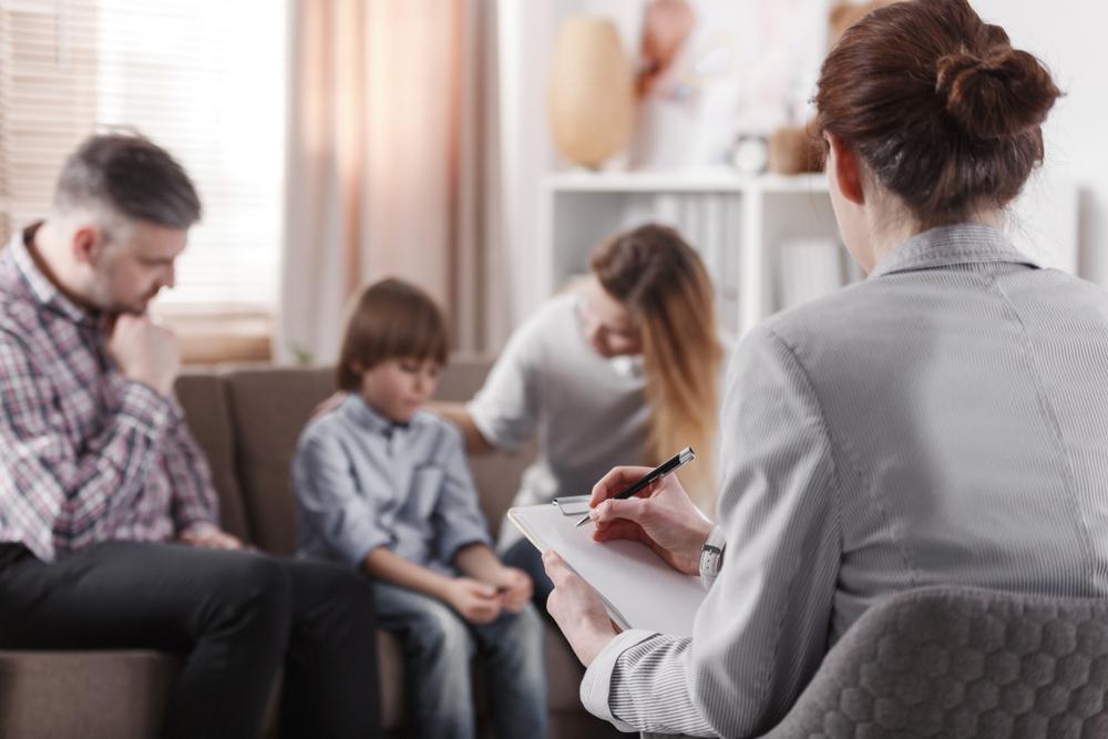 Tripofobia en niños: ¿Qué es, por qué sucede y qué hacer si le pasa a tu hijo?