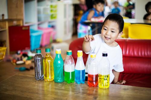 Método Montessori en casa: 5 actividades con útiles escolares que puedes hacer hoy