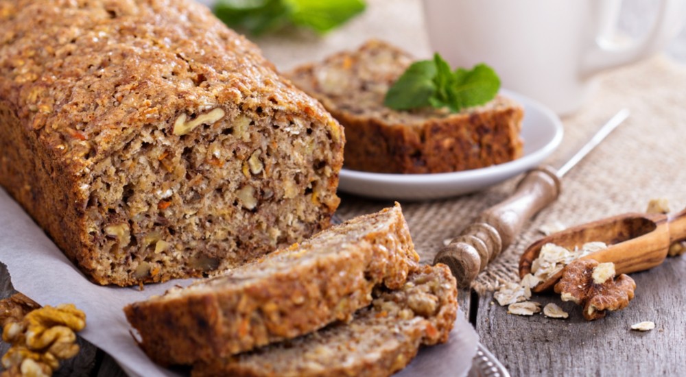 Aprende a preparar un queque de quinua y brownie apaltado