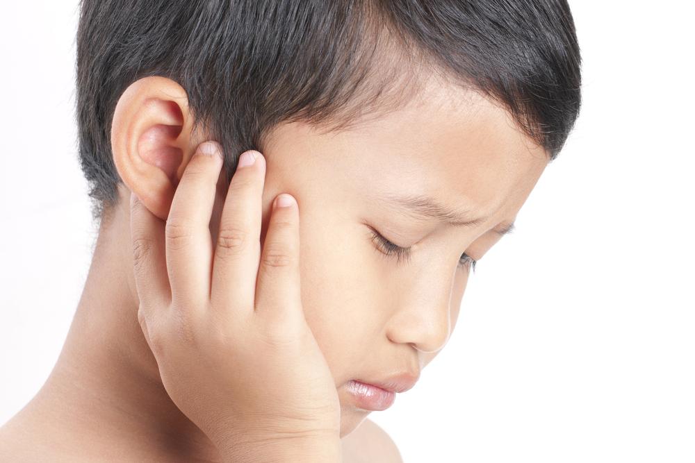 Yo Me Cuido | Trucos caseros para aliviar el dolor de oídos en niños